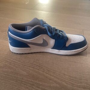 Jordan 1 low True blue